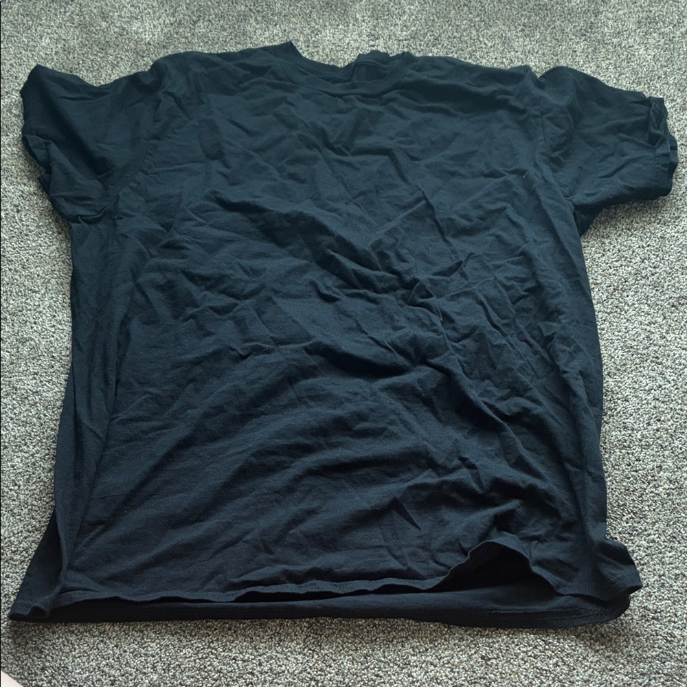 Gildan Men's Classic Black Short Sleeve Tee